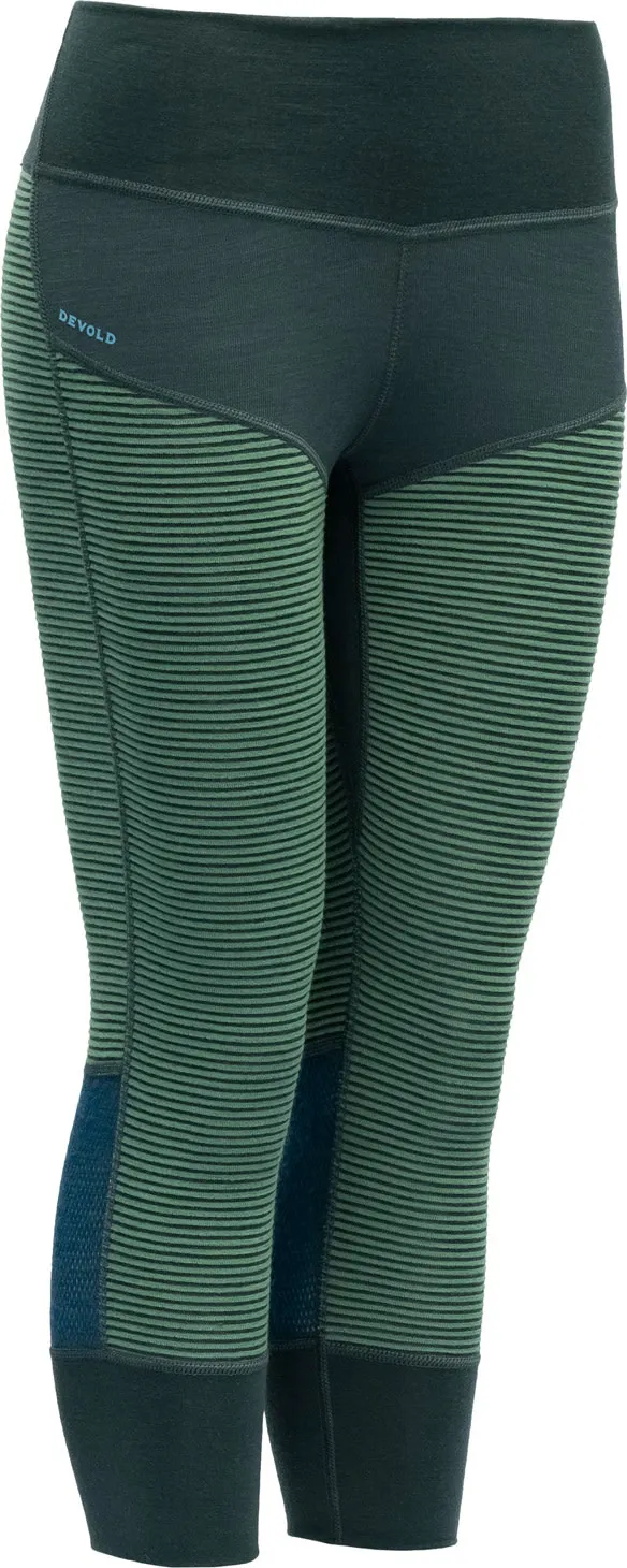 Devold Women&#x27;s Tuvegga Merino 3/4 Long Johns Woods | Buy Devold Women&#x27;s Tuvegga Merino 3/4 Long Johns Woods here | Outnorth